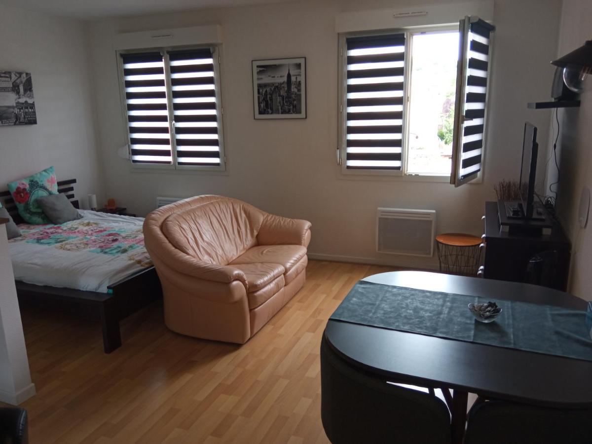Charmant Studio Classe 3 Etoiles Au Coeur De นีเดอร์บรอนน์-เลส์-แบ็งส์ ภายนอก รูปภาพ